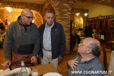 Antonio Tumminello con Martorana e Botta AbbirriamoMasseria2015 02